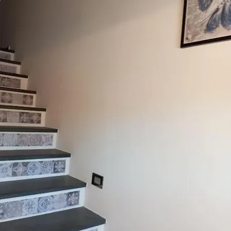 Ines Tra Mare E Apartman